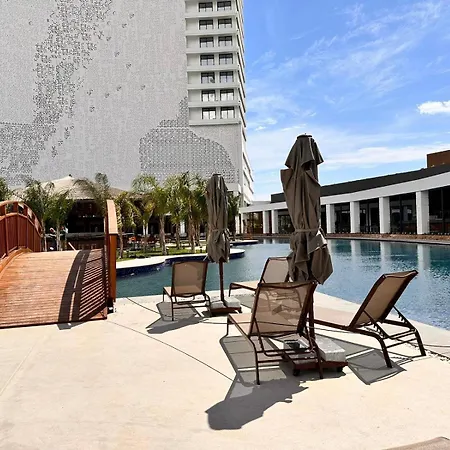Grand Sapphire Spa And Casino, Long Beach, Luxury With Sea View *
